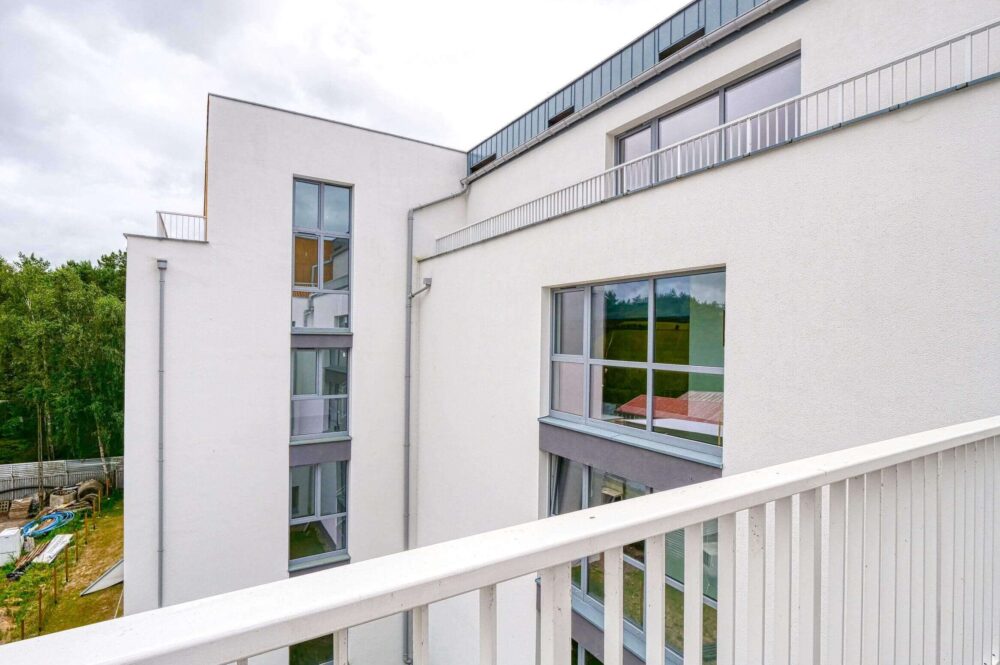Balkon mit Blick ins Grüne in Swinemünde
