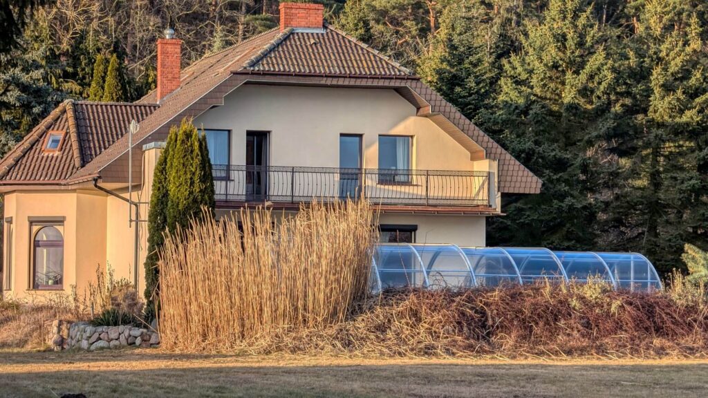 Haus in Wolin mit Seeblick – 5.000 m² Grundstück, Wärmepumpe, Nähe Misdroy