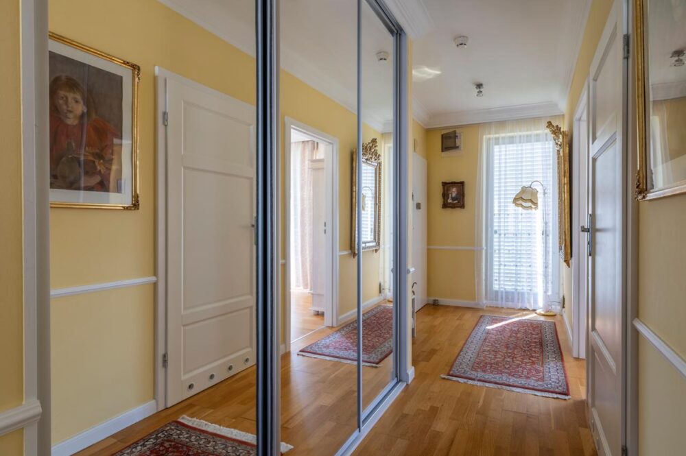 Offener Küchenbereich der Wohnung in Swinemünde