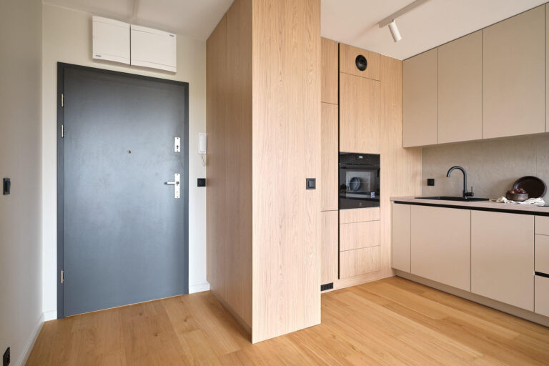 Wohnung in Breslau schlüsselfertig kaufen – möbliertes 2-Zimmer-Apartment, Bild 3 von 18