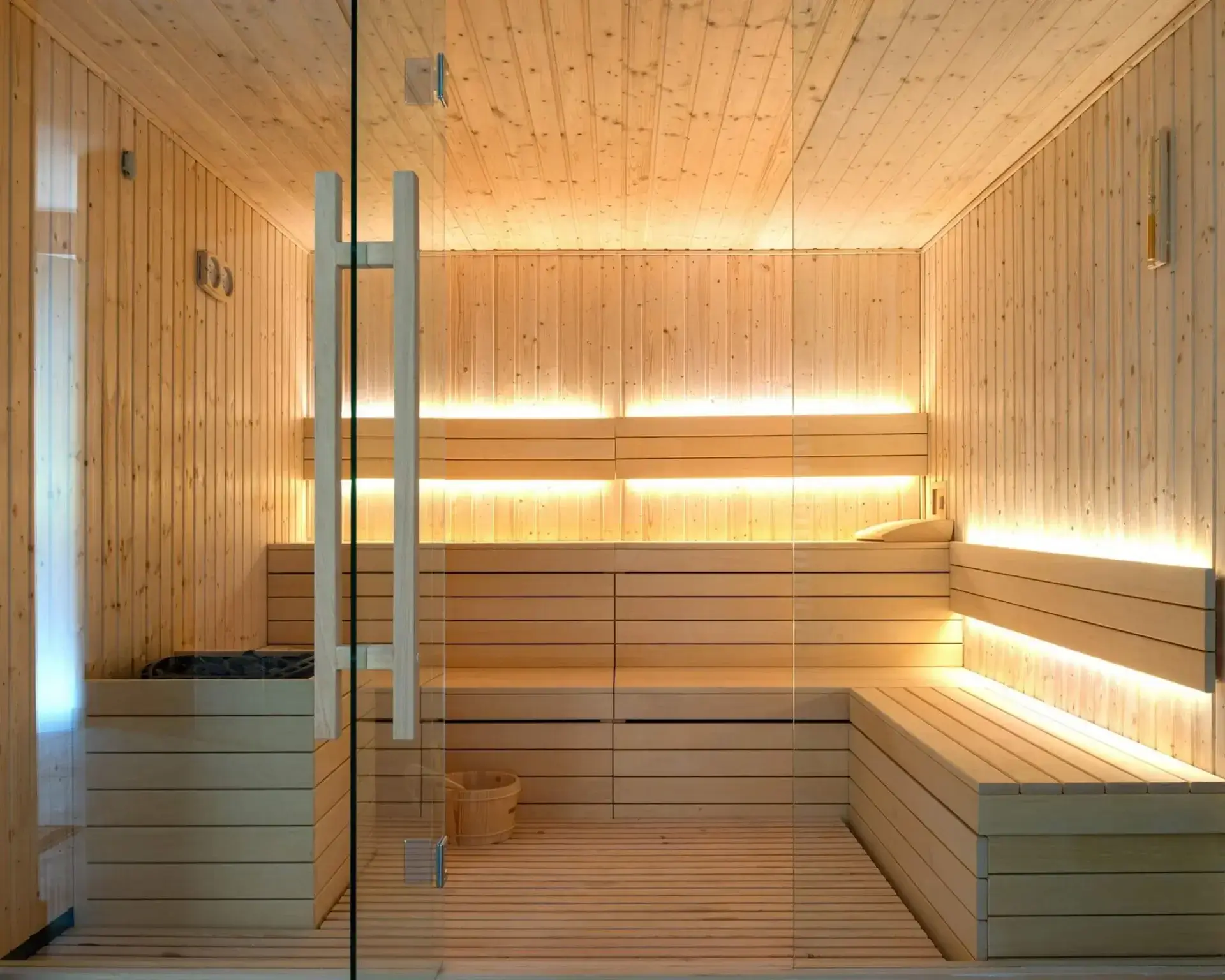 Wellnessbereich mit Sauna im Neubau in Dziwnow