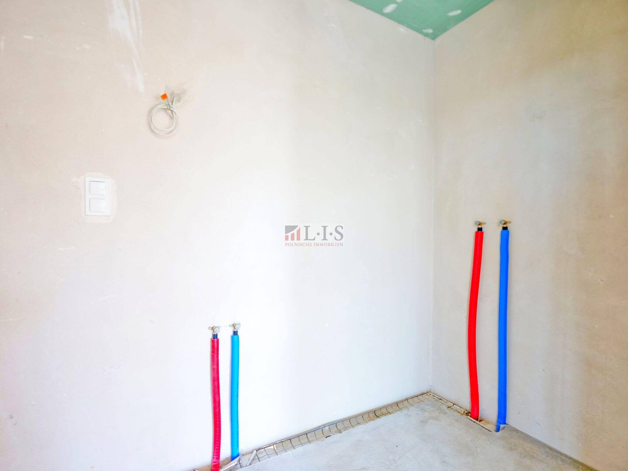 Wohnung in Polen im Rohbau vor dem Innenausbau